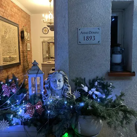 Italiana Z Prywatnymi Lazienkami & Odnowa Biologiczna 3*