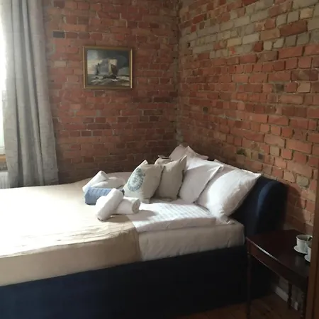 Italiana Z Prywatnymi Lazienkami & Odnowa Biologiczna 3*