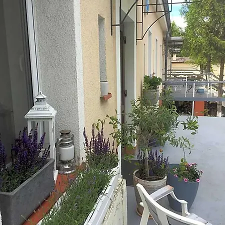 Italiana Z Prywatnymi Lazienkami & Odnowa Biologiczna 住宿加早餐酒店 3*