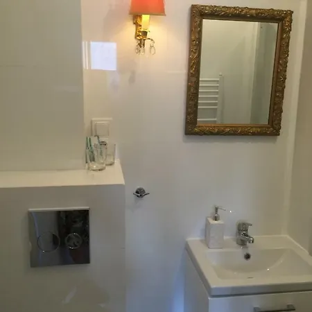 Italiana Z Prywatnymi Lazienkami & Odnowa Biologiczna