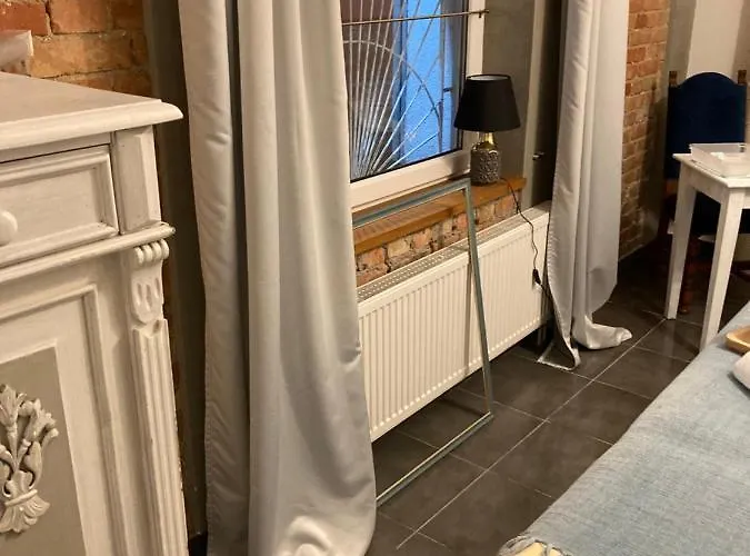 Italiana Z Prywatnymi Lazienkami & Odnowa Biologiczna 3* غدينيا