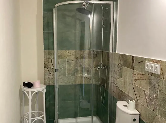 فندق مبيت وإفطار Italiana Z Prywatnymi Lazienkami & Odnowa Biologiczna غدينيا