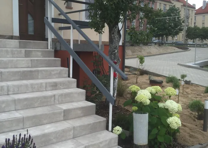 Italiana Z Prywatnymi Lazienkami & Odnowa Biologiczna 3* غدينيا